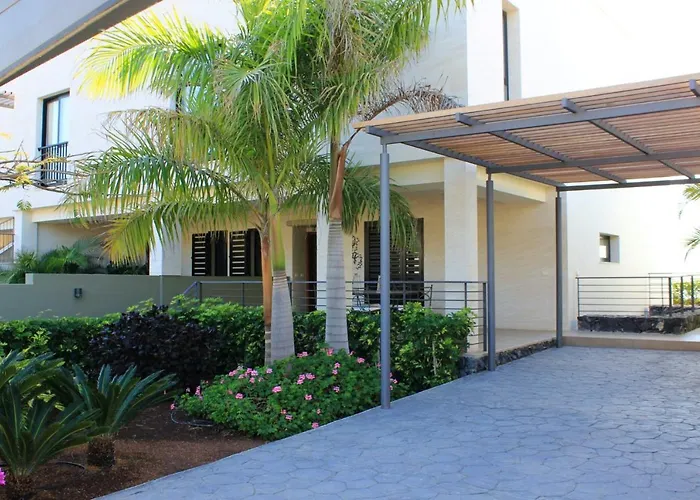 Luxury In + Pool Costa Adeje (Tenerife)