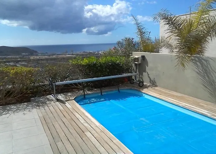 Вілла Luxury In + Pool *