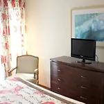 Luxury In + Pool 别墅 阿德耶